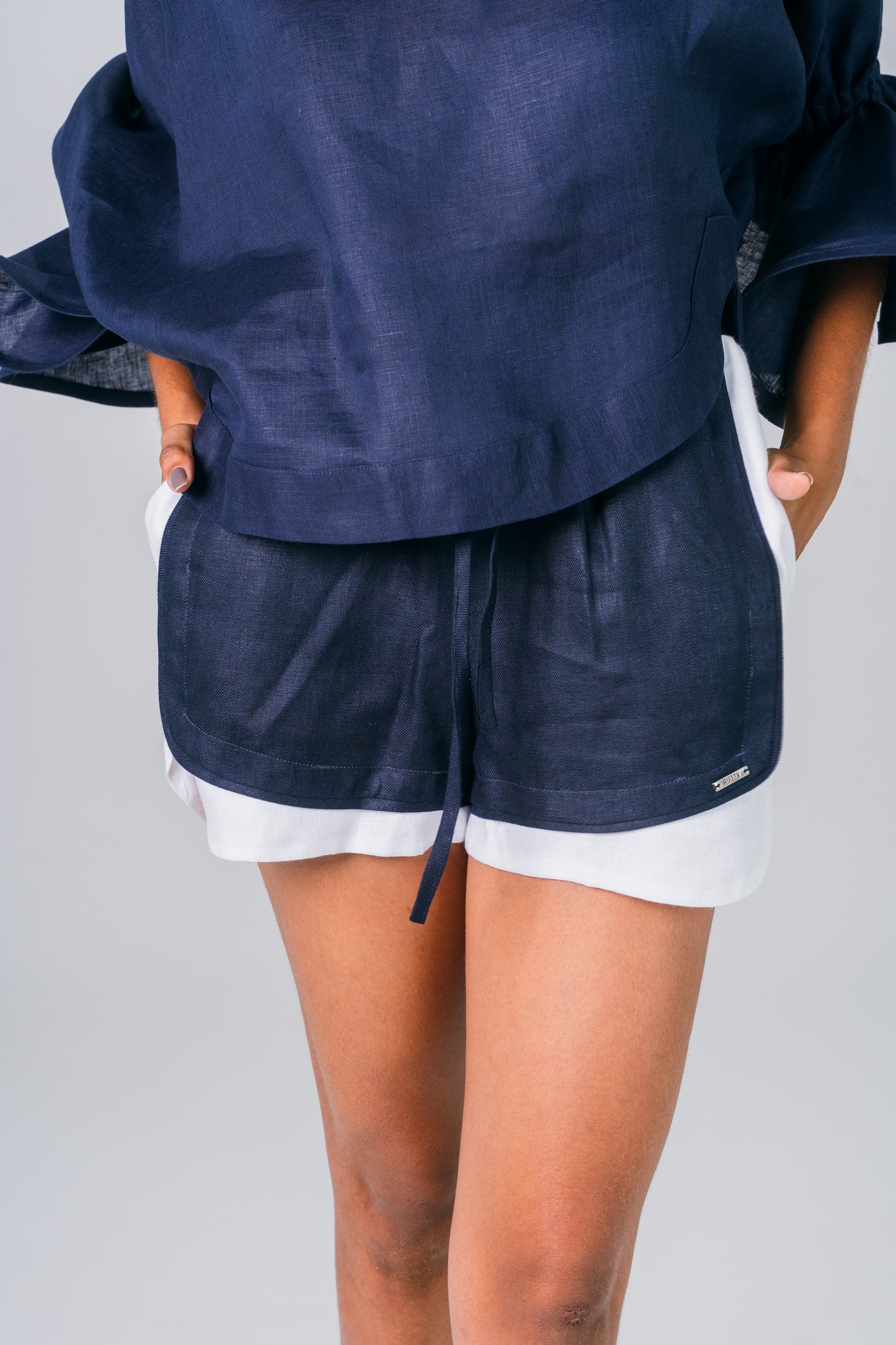 Short Tulipan - Color Arena/Blanco - Giustiv